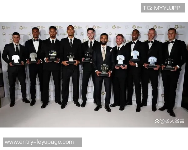 泰晤士报评选赛季最佳球员B费哈兰德赖斯入围争夺桂冠